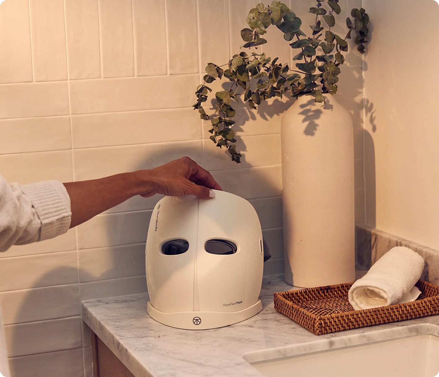 Theraface Mask Product Img 2
